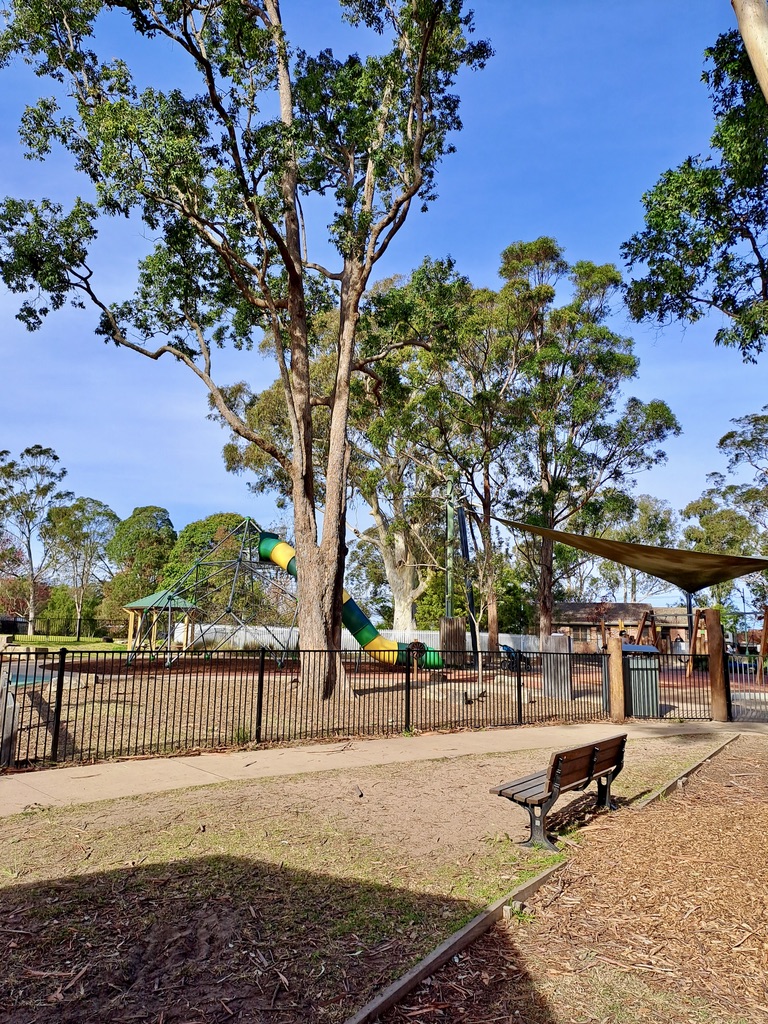 glenbrook park playground