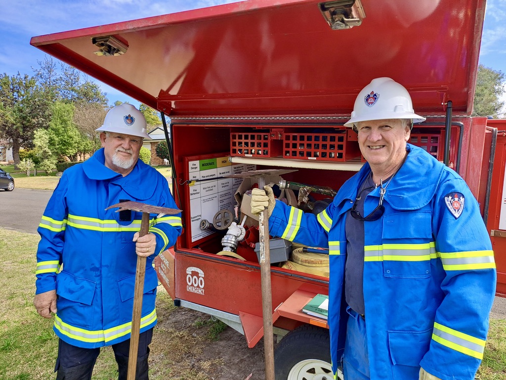 Winmalee Community Fire Unit members