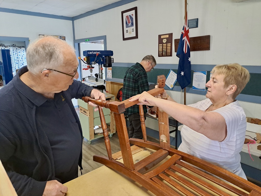 blue mountains Woodworking Club